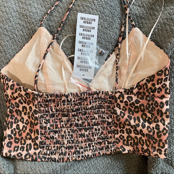 Satin crop top - Picture 6 of 7